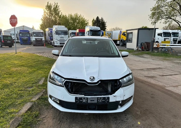 Skoda Fabia cena 29900 przebieg: 75000, rok produkcji 2021 z Puszczykowo małe 67